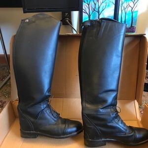 Ariat riding boot size 7R